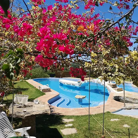 Casa De Pedra E Cal *