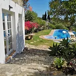 Casa De Pedra E Cal ゲストハウス *