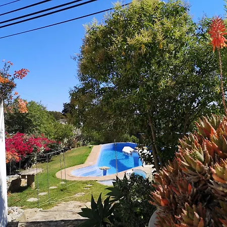 Casa De Pedra E Cal Guest house